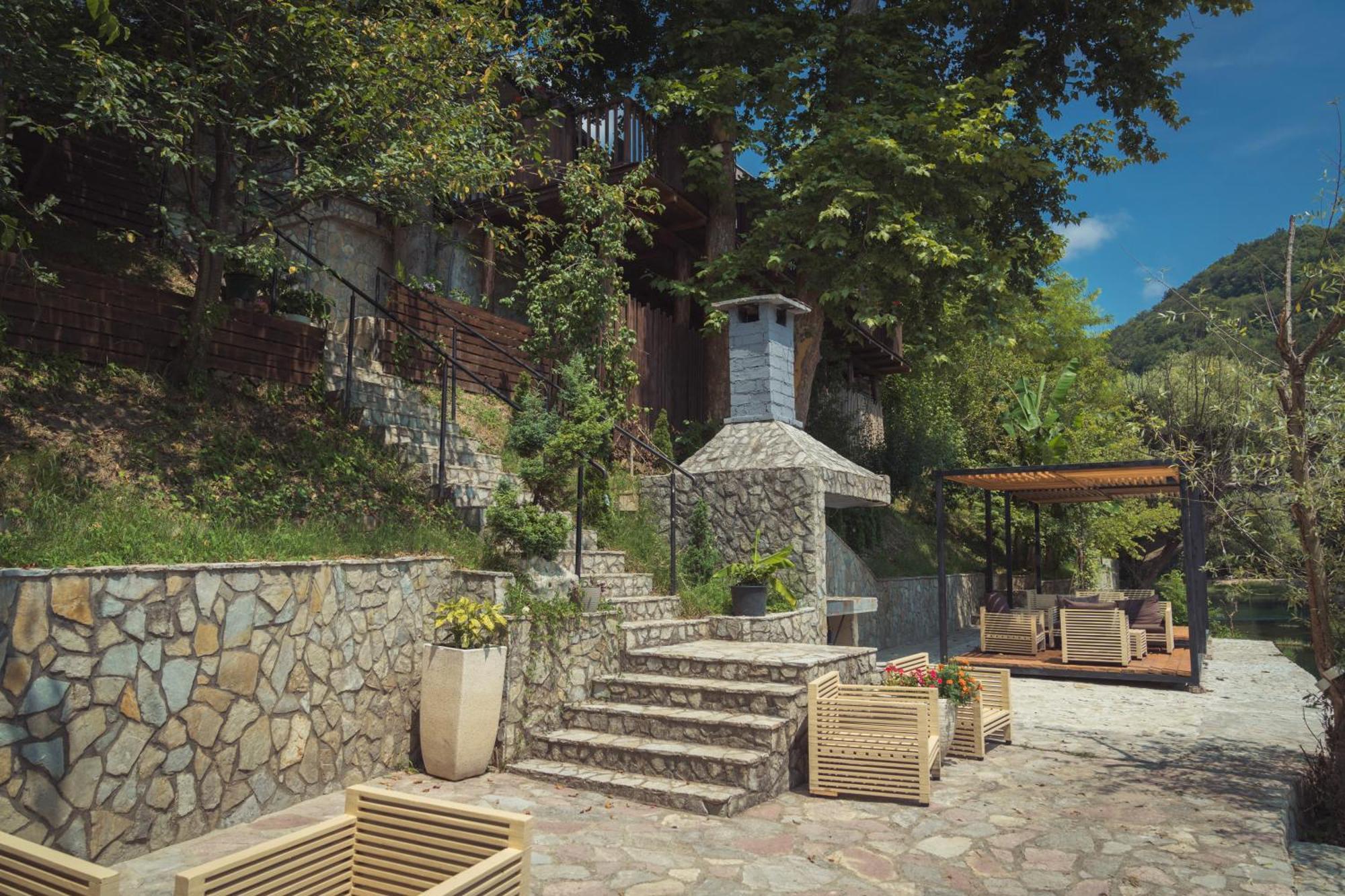 Hotel Tazz - River Front Oasis Collection Bihać Exteriör bild
