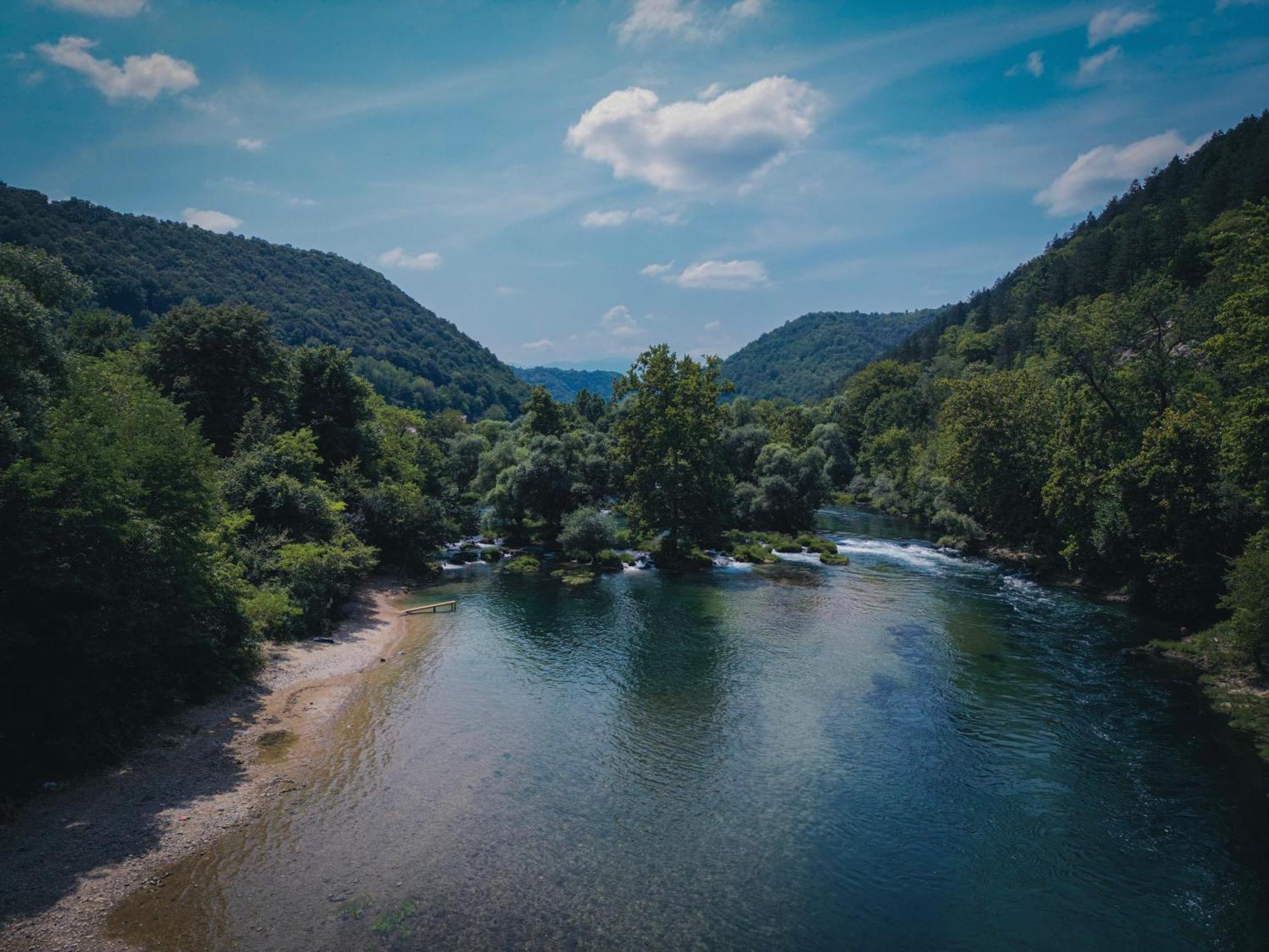 Hotel Tazz - River Front Oasis Collection Bihać Exteriör bild