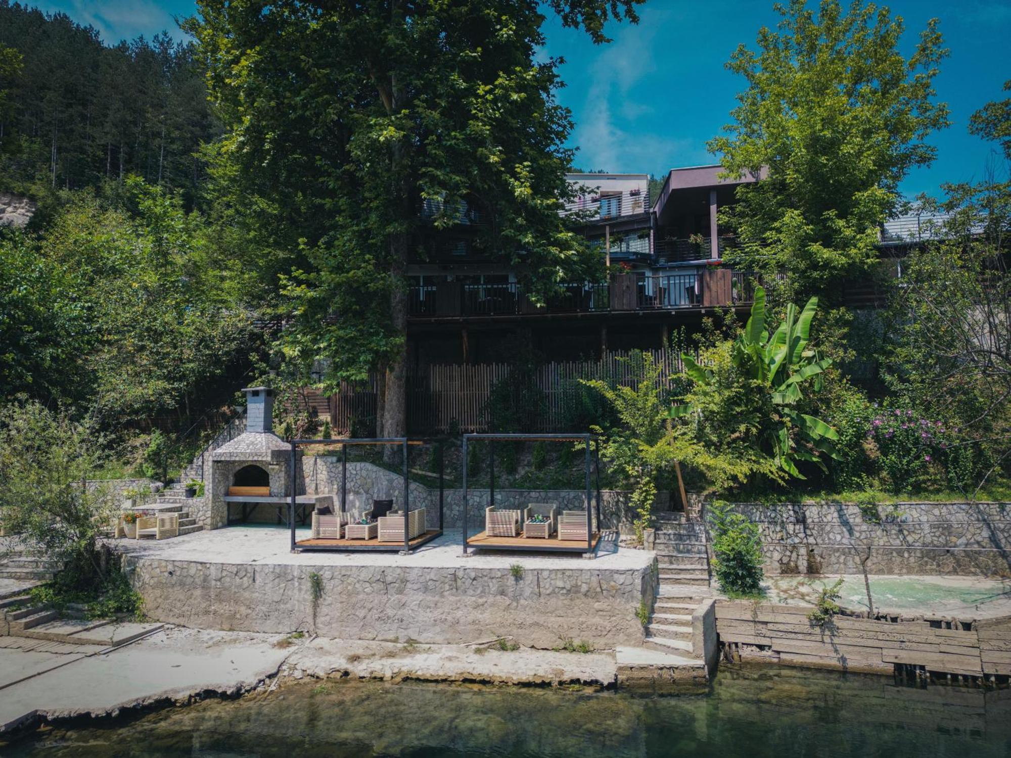 Hotel Tazz - River Front Oasis Collection Bihać Exteriör bild
